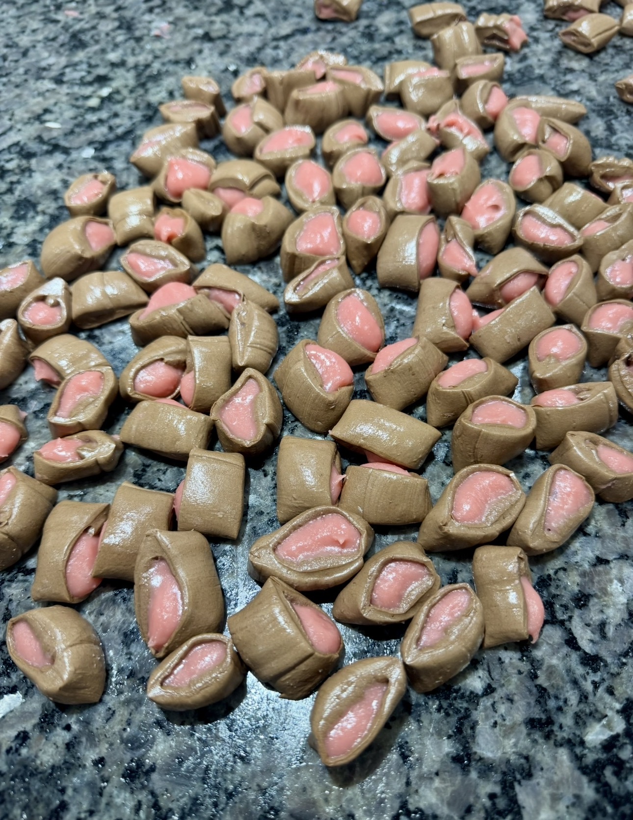Nossas balas de chocolate são feitas com cacau 100%